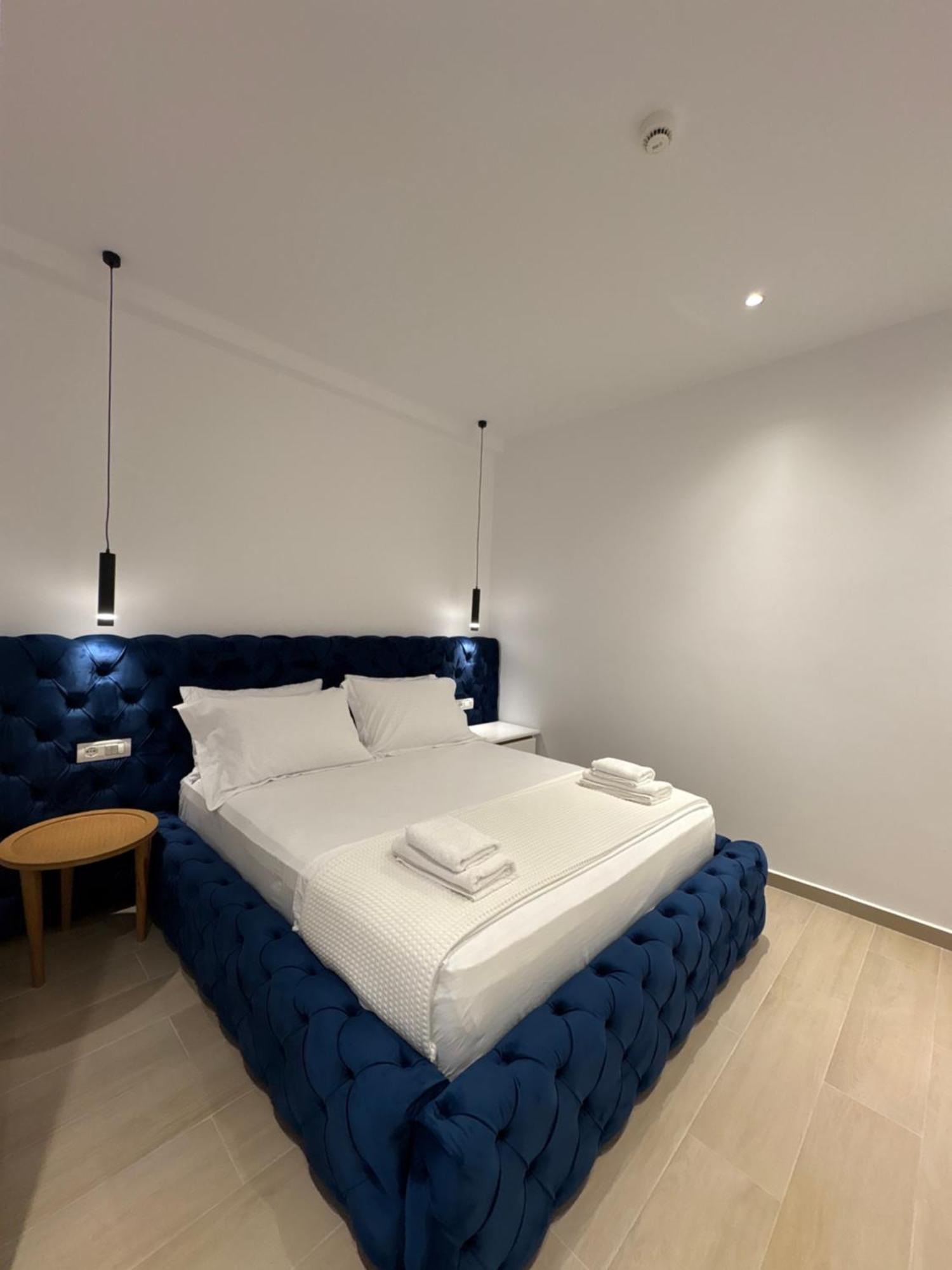 Xhonis Apartments คซามิล ภายนอก รูปภาพ